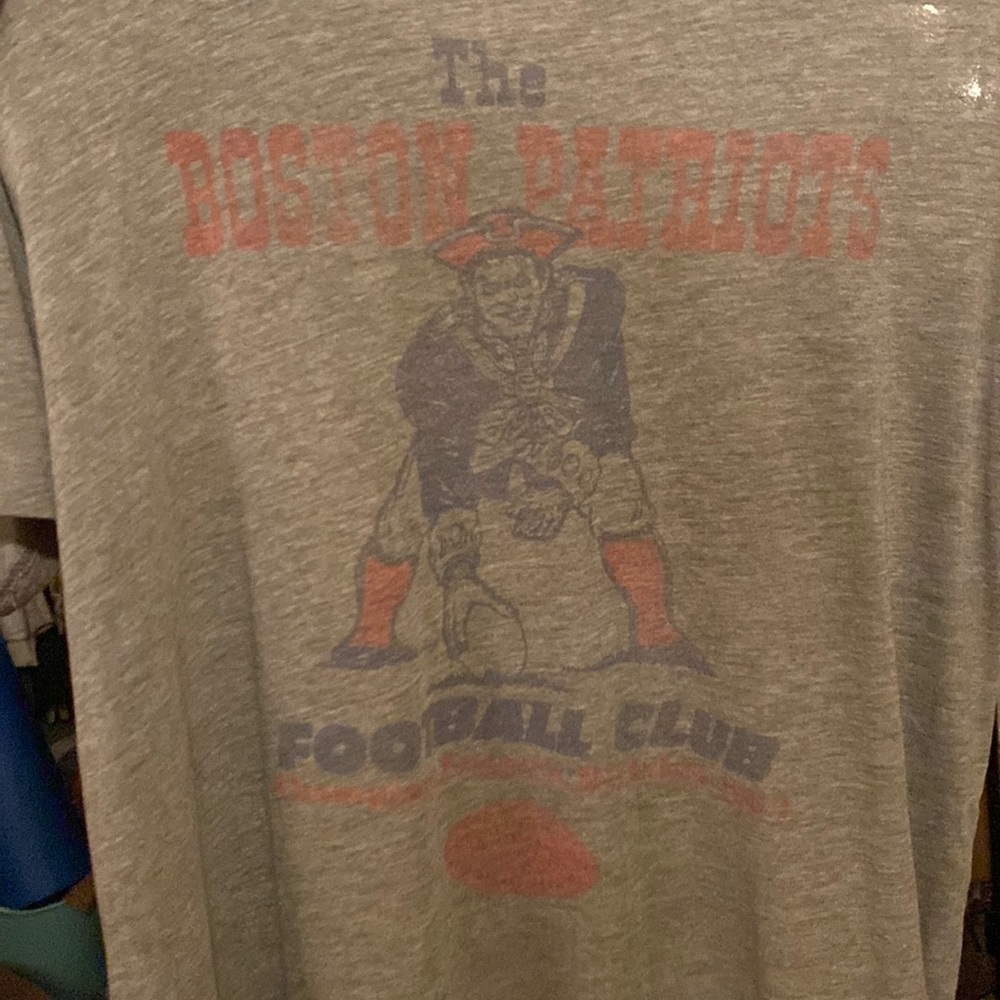 Boston Patriots L t-shirt